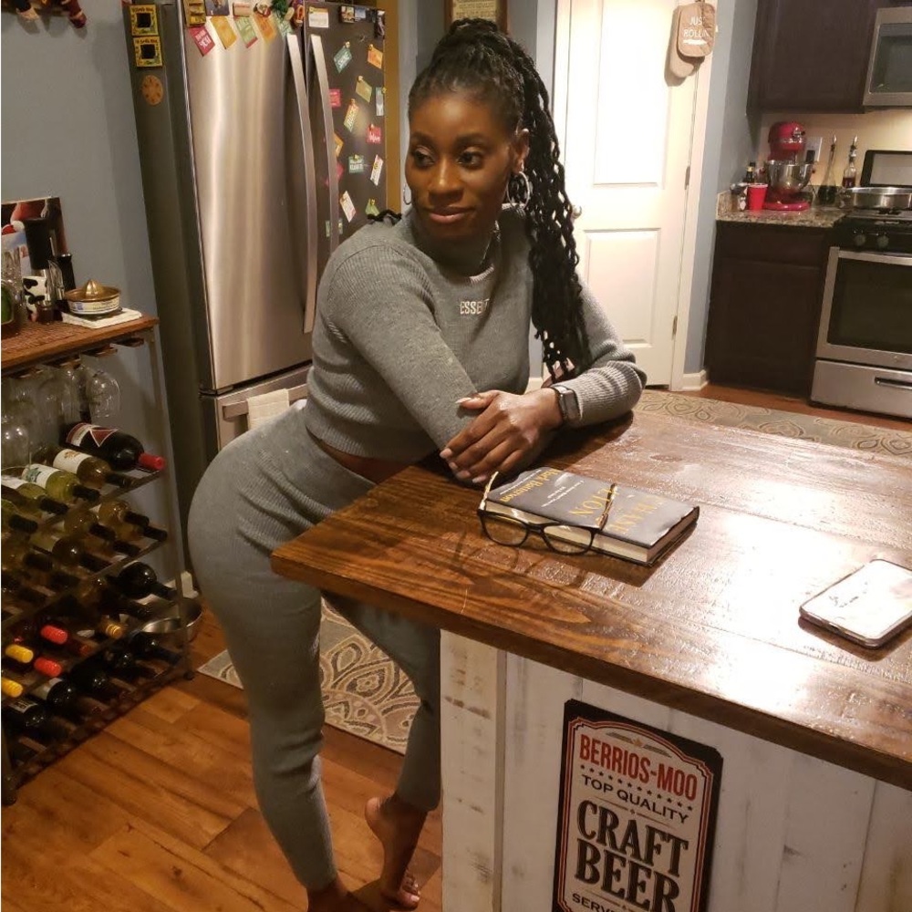 Essential Set - image 6